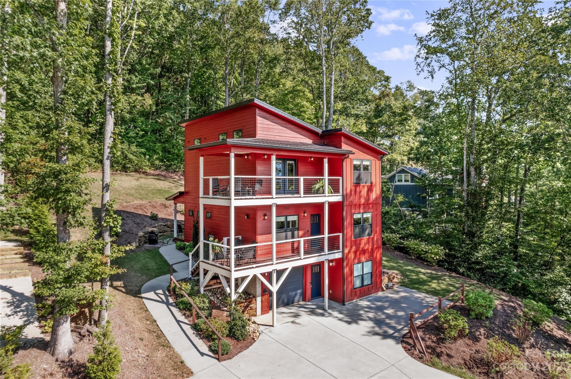 Property image 1 at 208 Pine Hill Drive, Swannanoa, NC 28778