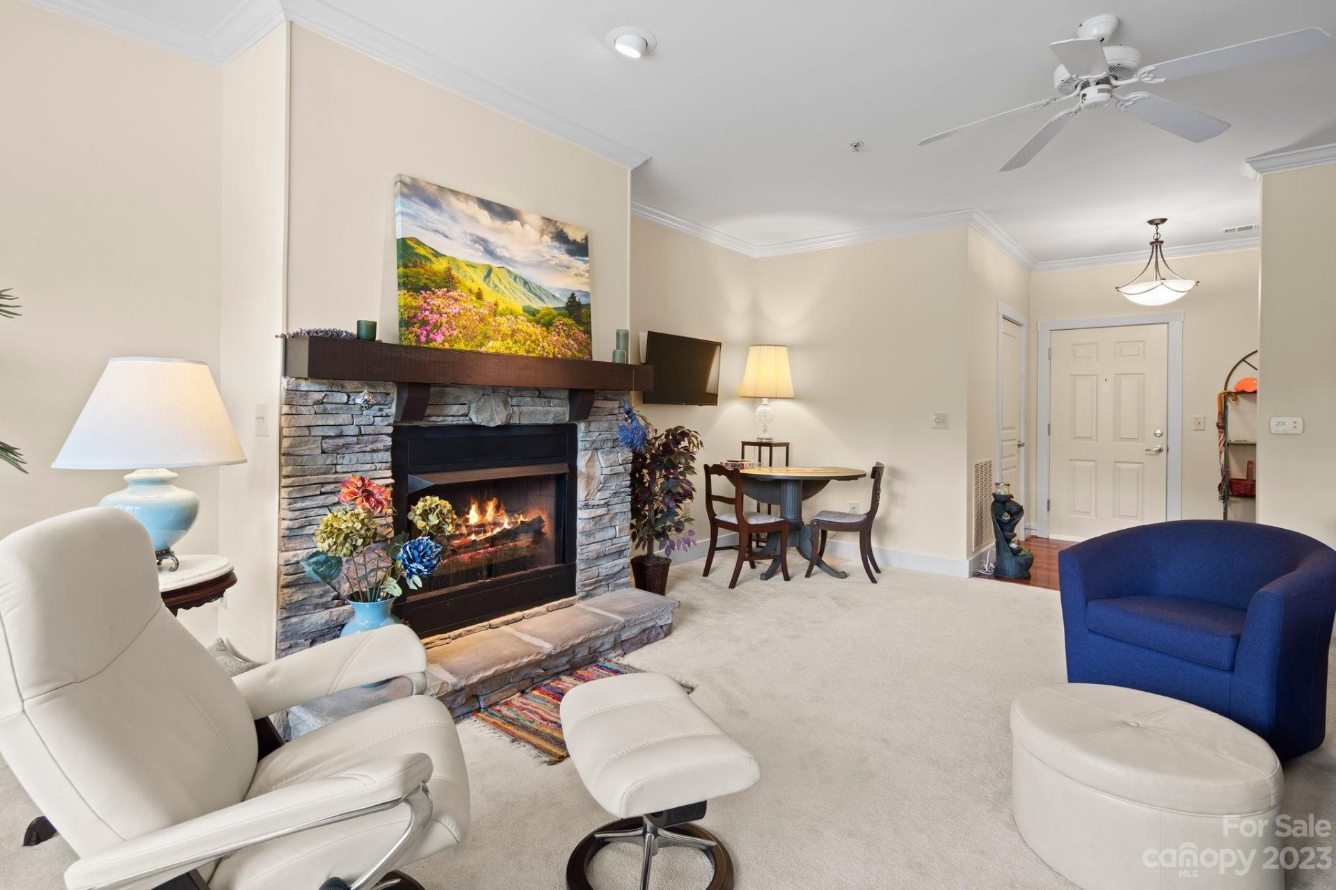 Property image 1 at 9 Kenilworth Knoll, Asheville, NC 28805