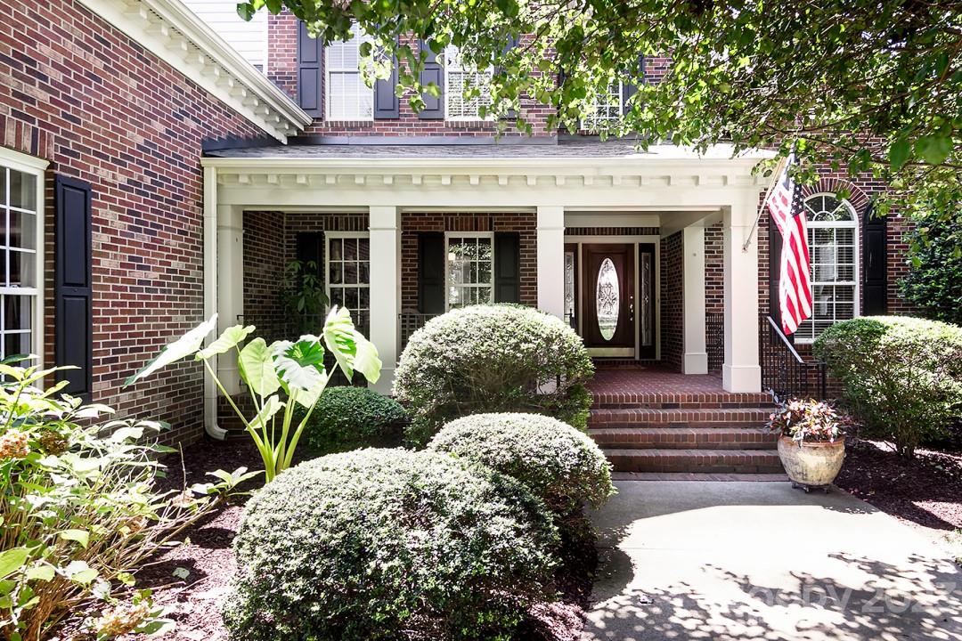 Property image 1 at 8017 Birdie Court, Matthews, NC 28104