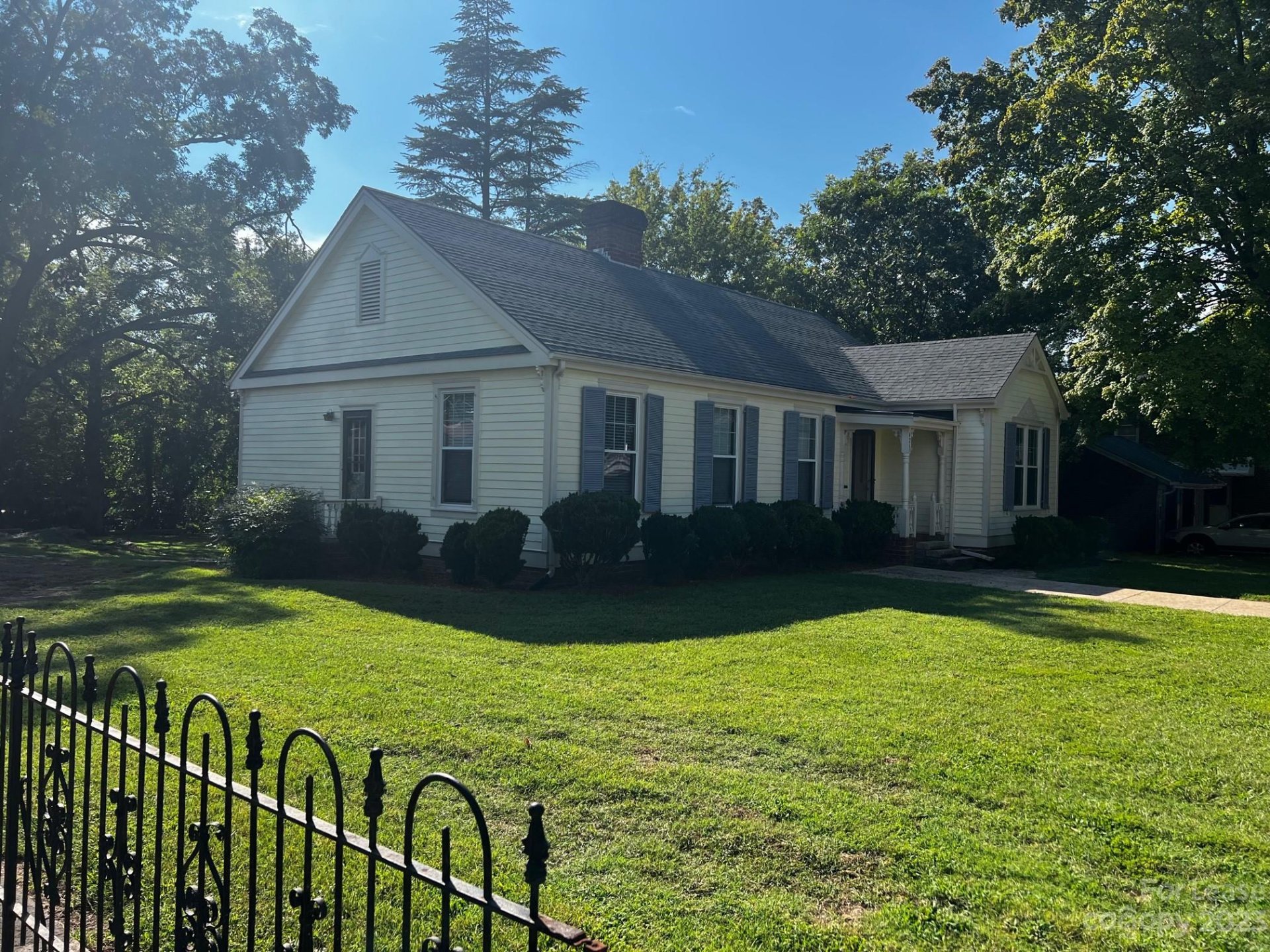 Property image 1 at 421 W Bank Street, Salisbury, NC 28144