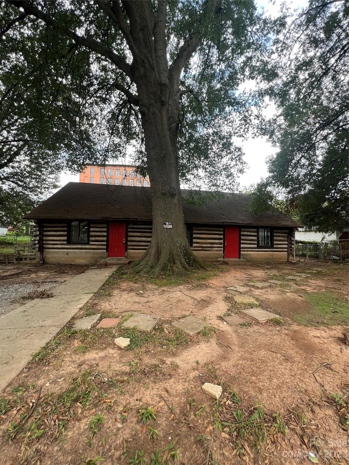 Property image 1 at 307 S Ransom Street, Gastonia, NC 28052