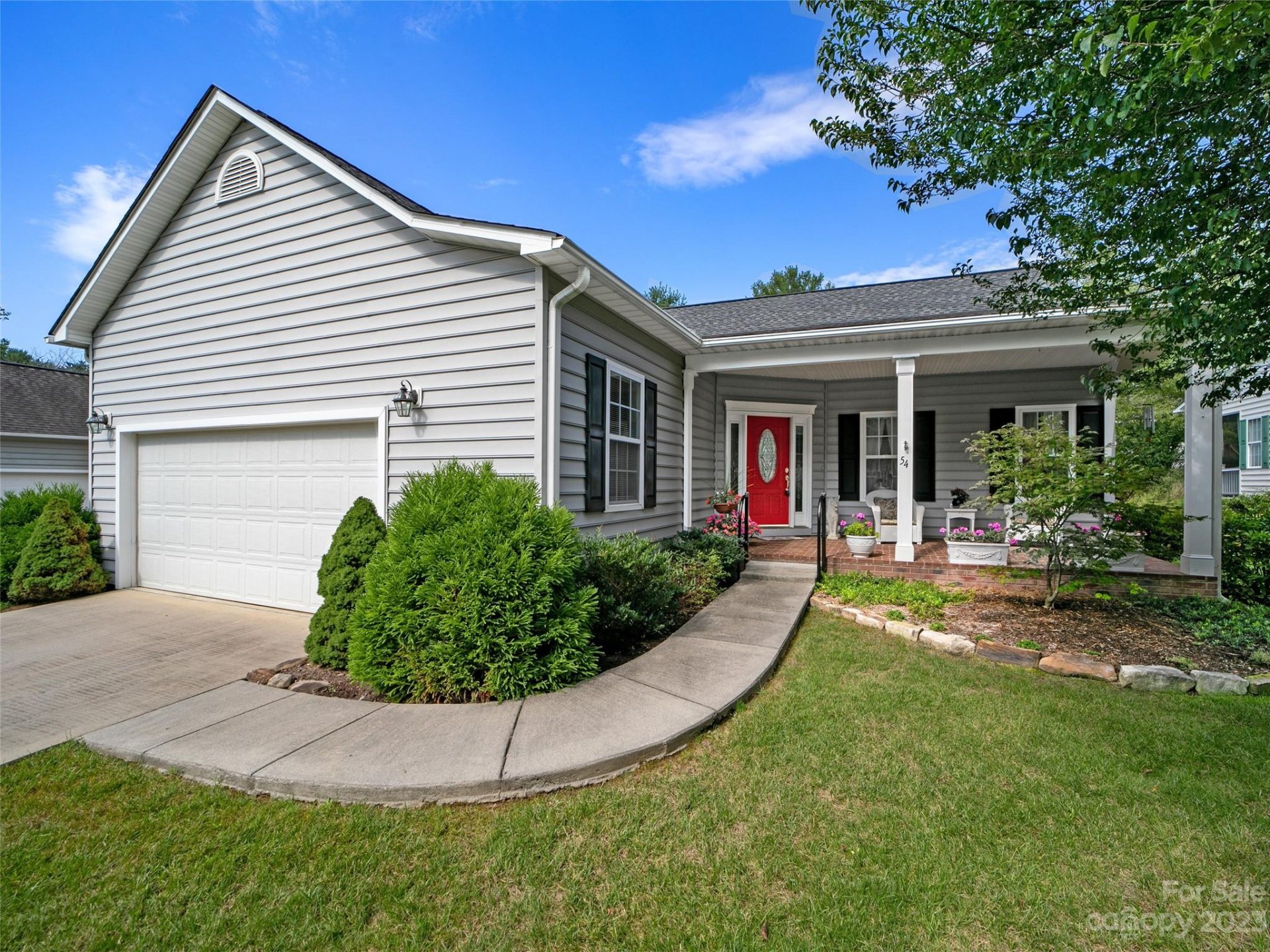 Property image 1 at 54 Cambridge Drive, Brevard, NC 28712