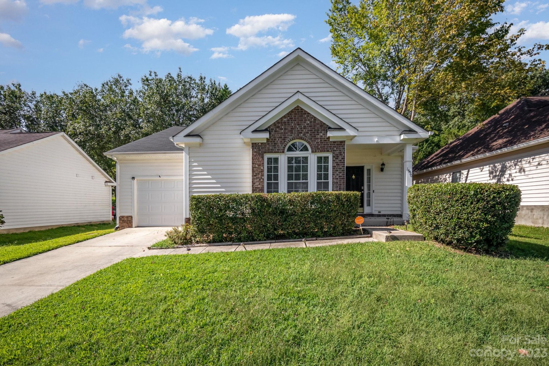 Property image 1 at 1520 Jeffrey Bryan Drive, Charlotte, NC 28213