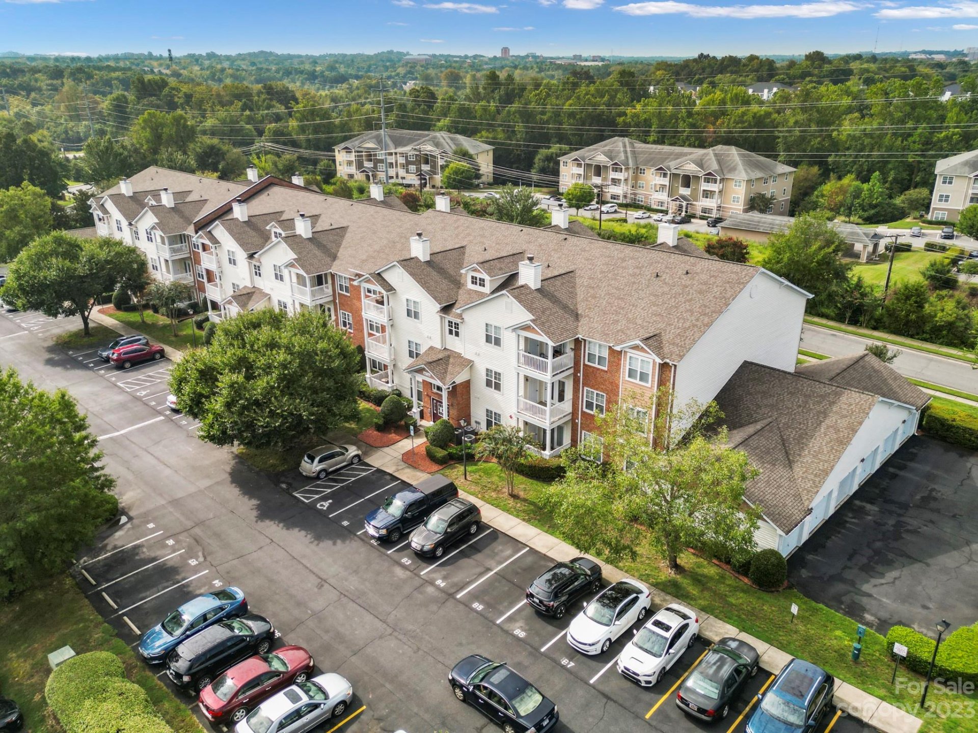 10673 Hill Point Court