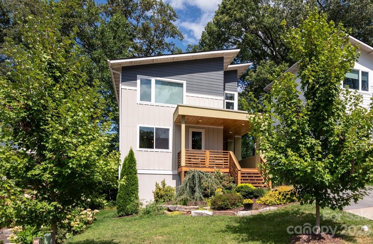 Property image 1 at 35 Mauricet Lane, Asheville, NC 28806