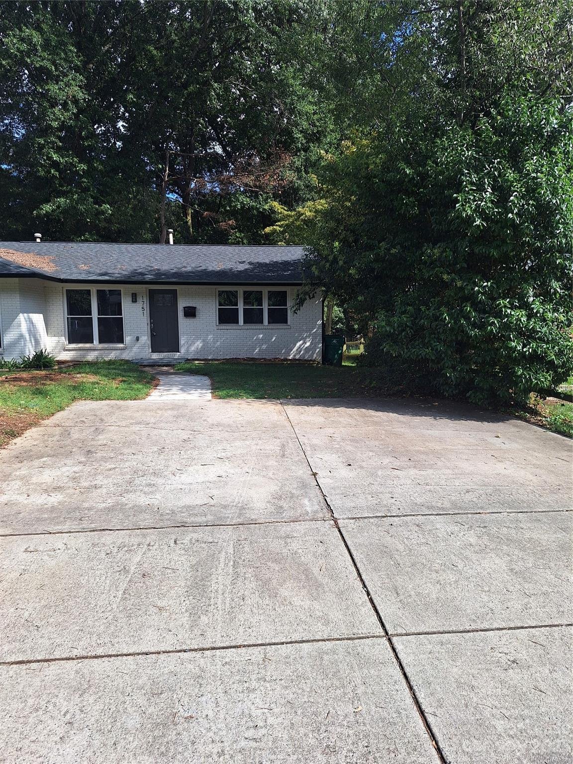 Property image 1 at 1751 Herrin Avenue, Charlotte, NC 28205