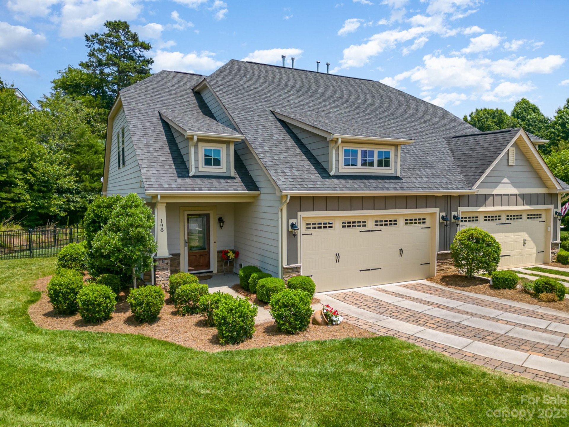 Property image 1 at 198 Aztec Circle, Mooresville, NC 28117