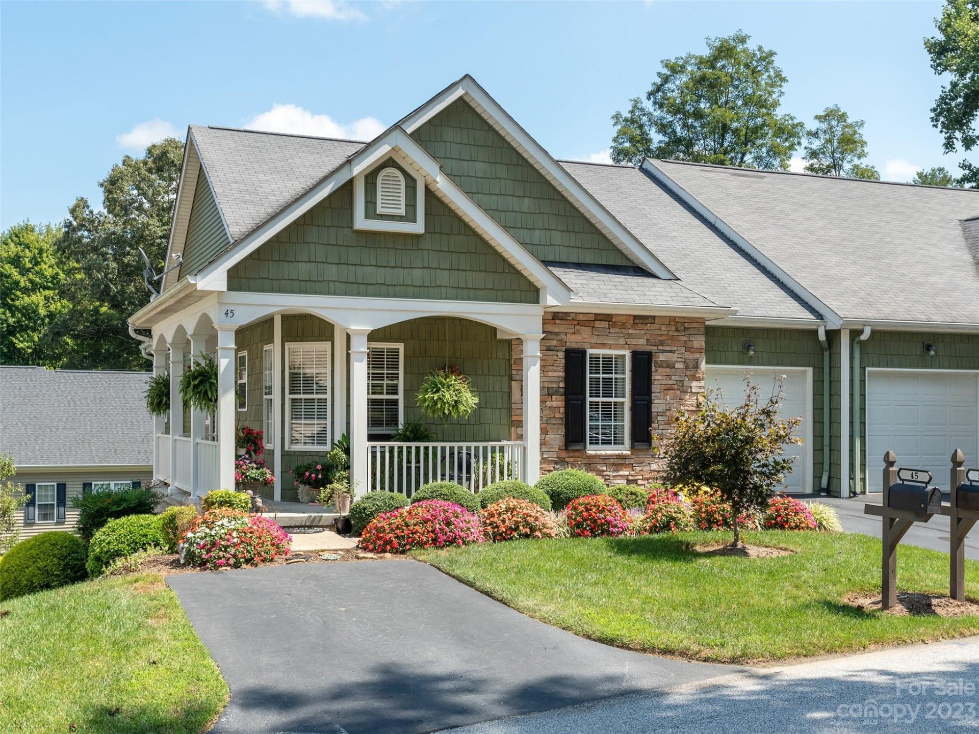 Property image 1 at 45 Old Pasture Way, Hendersonville, NC 28739