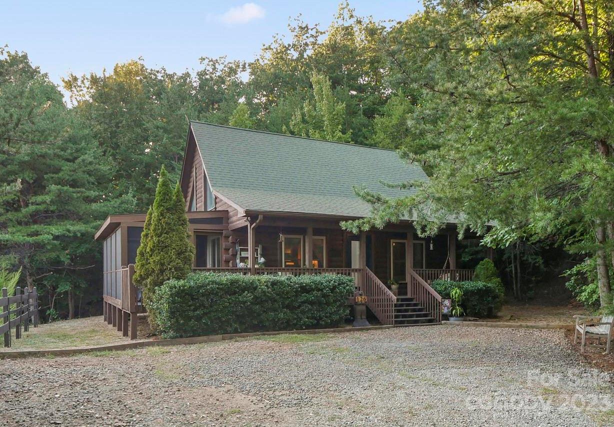 Property image 1 at 126 E Spur Ridge Drive, Bostic, NC 28018