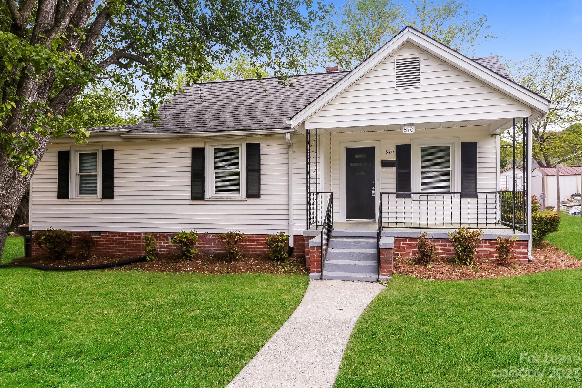 Property image 1 at 810 Walker Street, Kannapolis, NC 28081