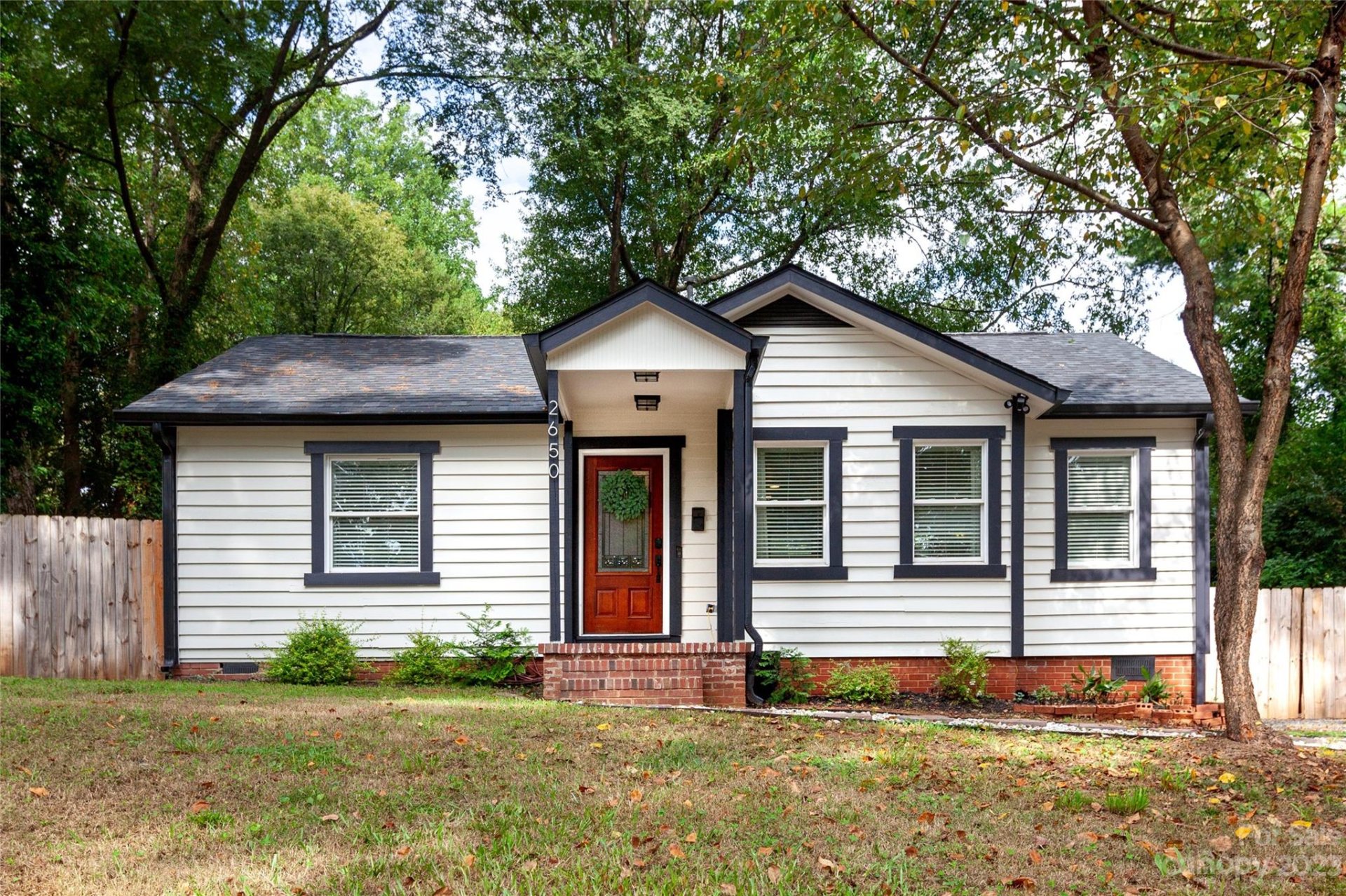 Property image 1 at 2650 Brentwood Place, Charlotte, NC 28208