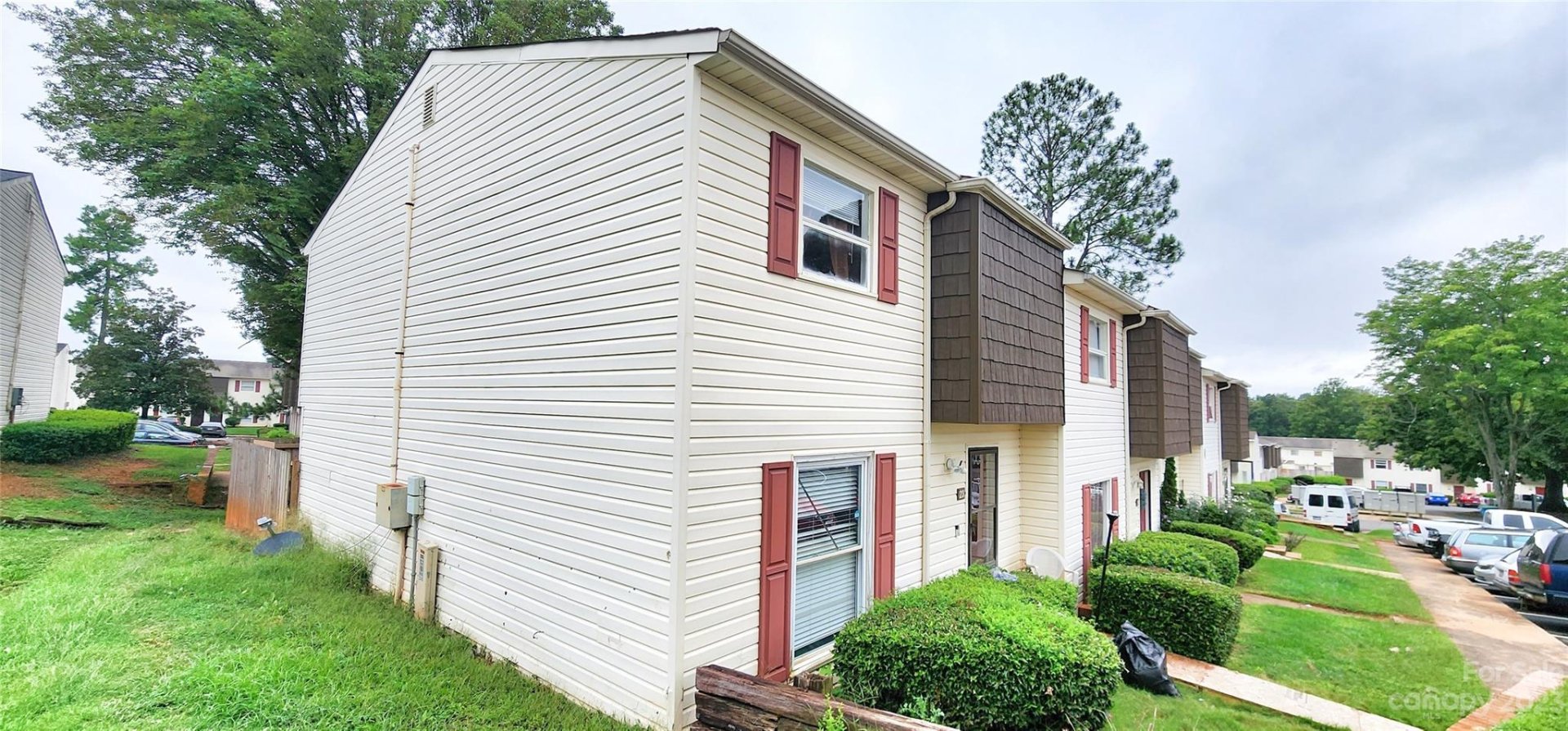 7937 Shady Oak Trail