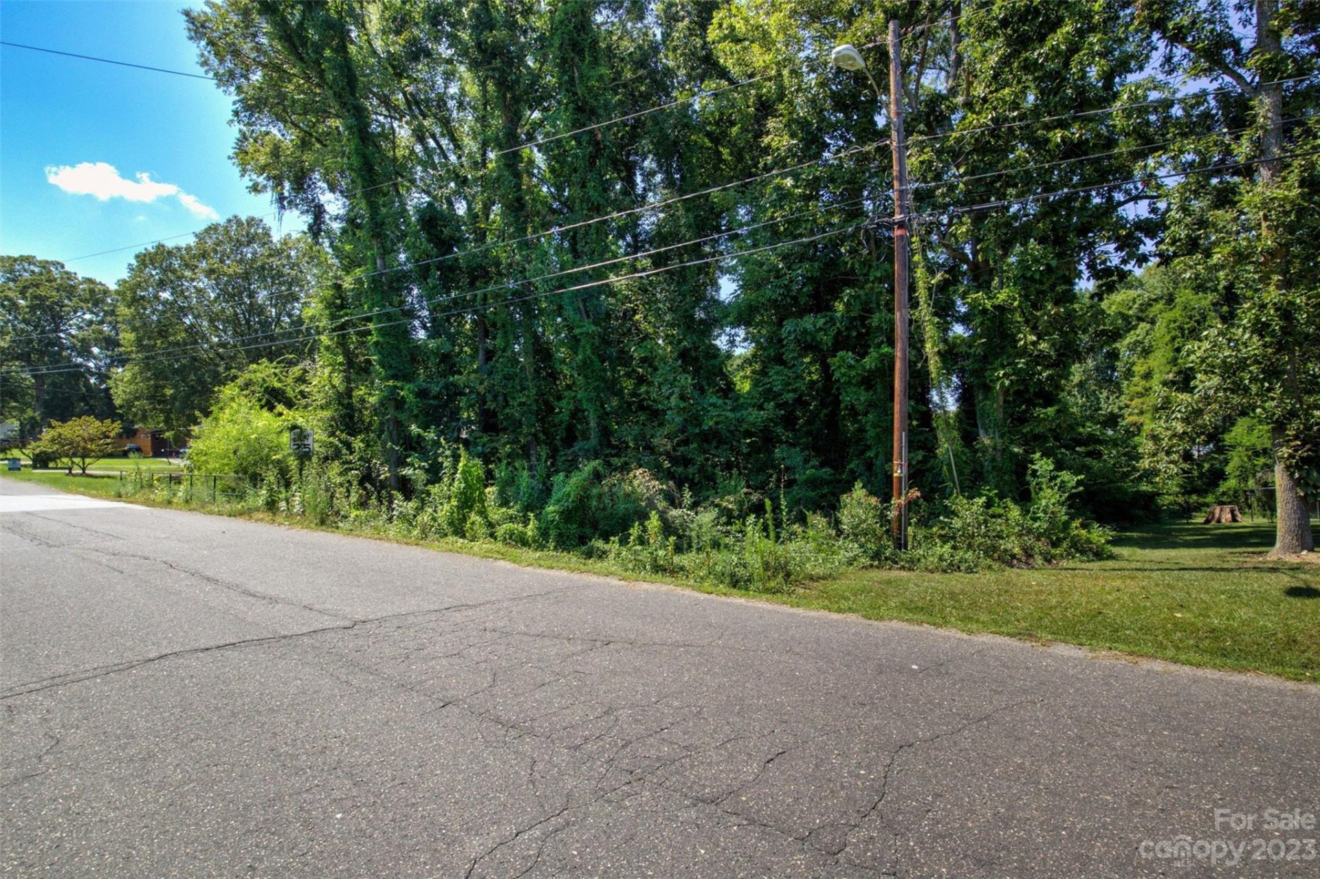 Property image 1 at 3110 Westerwood Drive, Charlotte, NC 28214