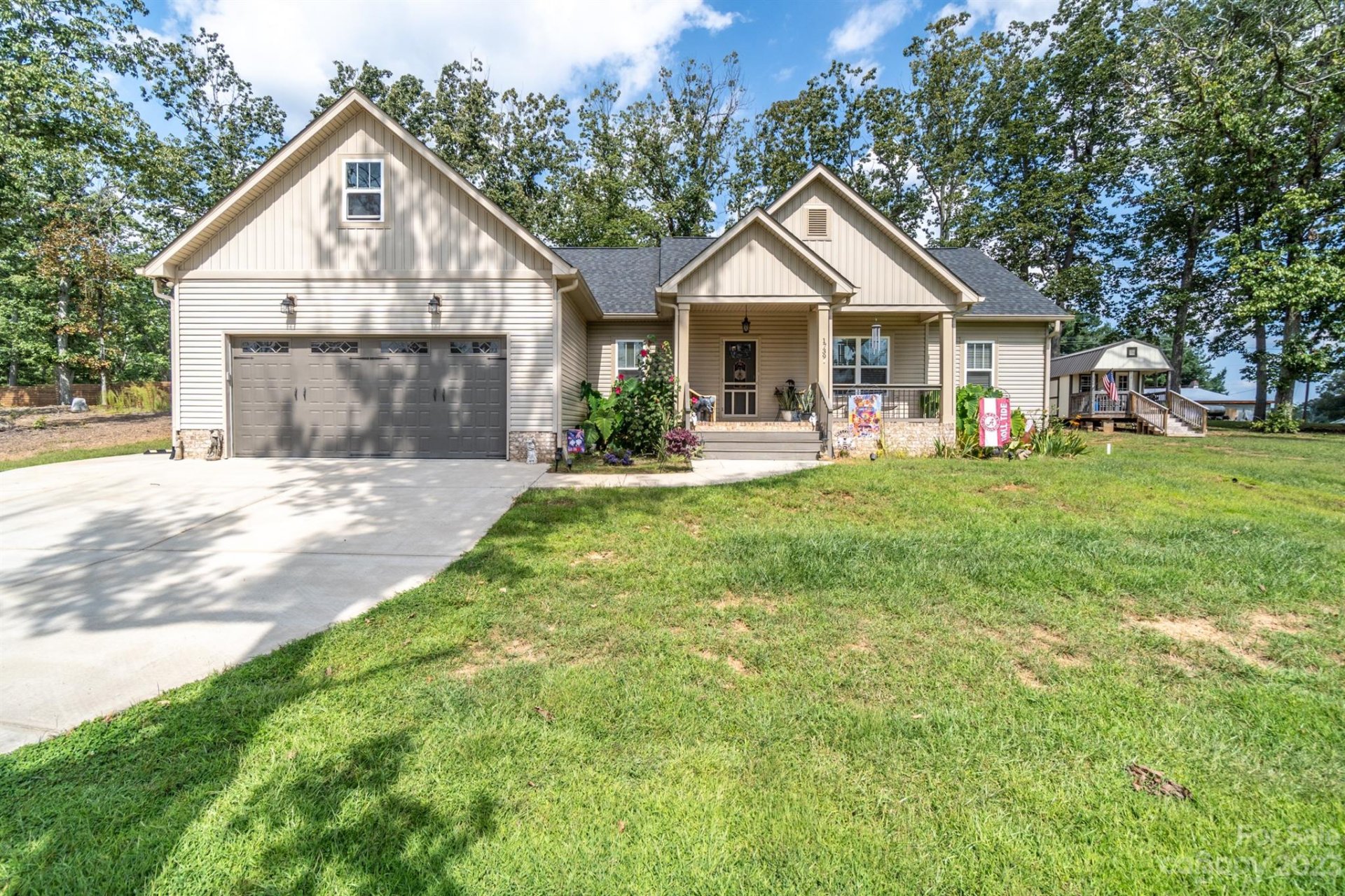 Property image 1 at 1739 Ivey Court, Maiden, NC 28650