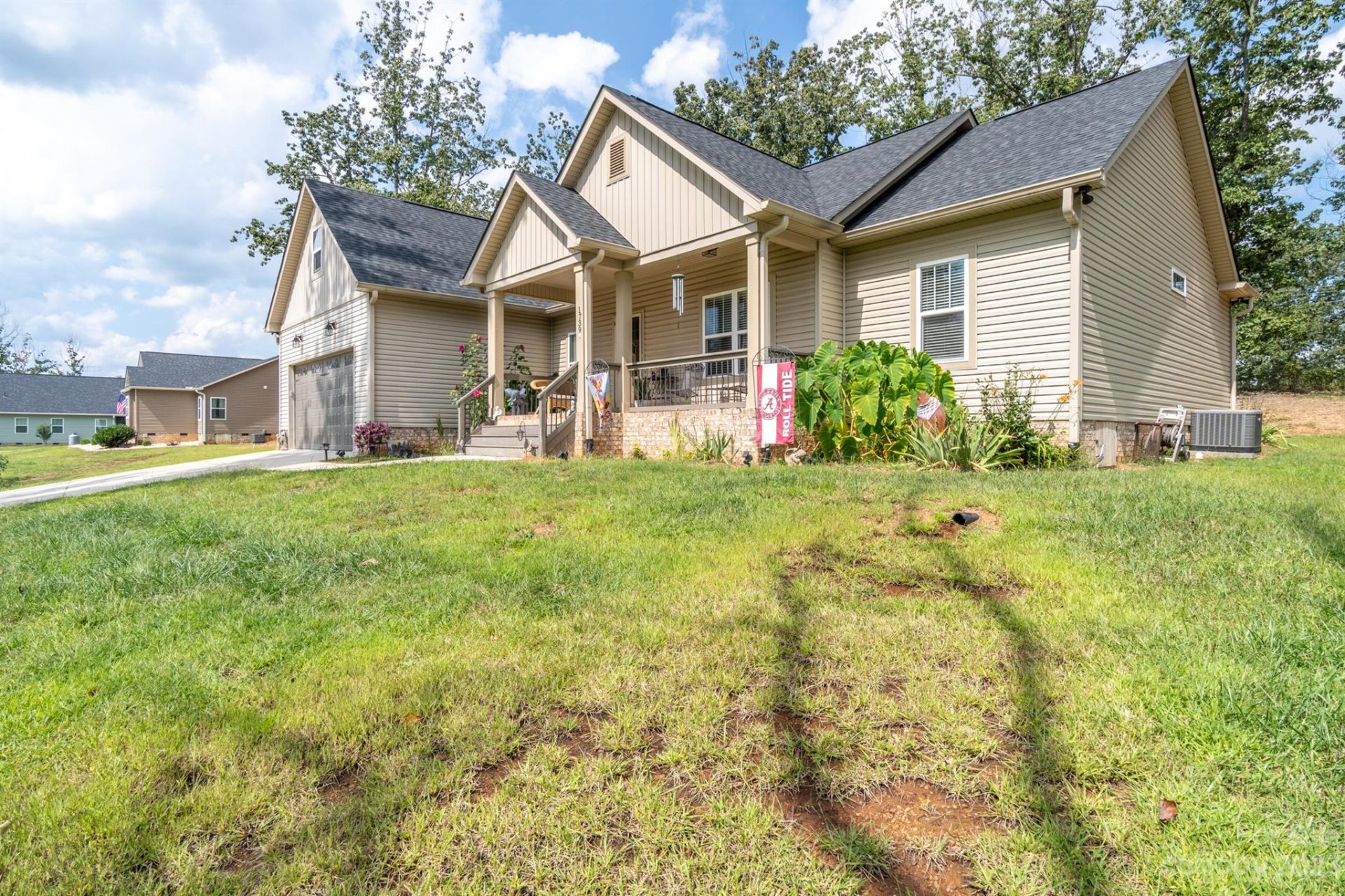 Property image 2 at 1739 Ivey Court, Maiden, NC 28650