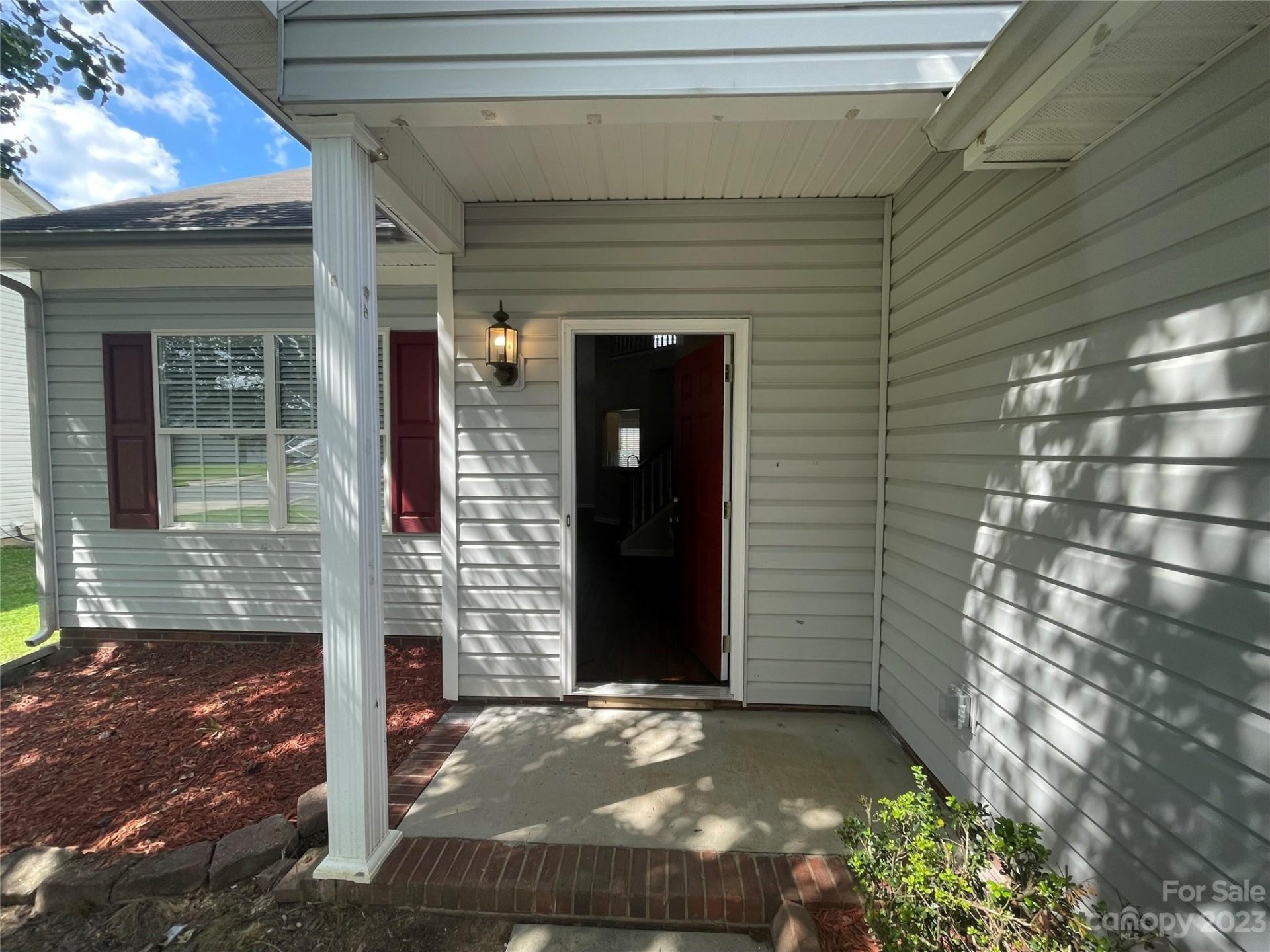 1010 Holly Park Drive