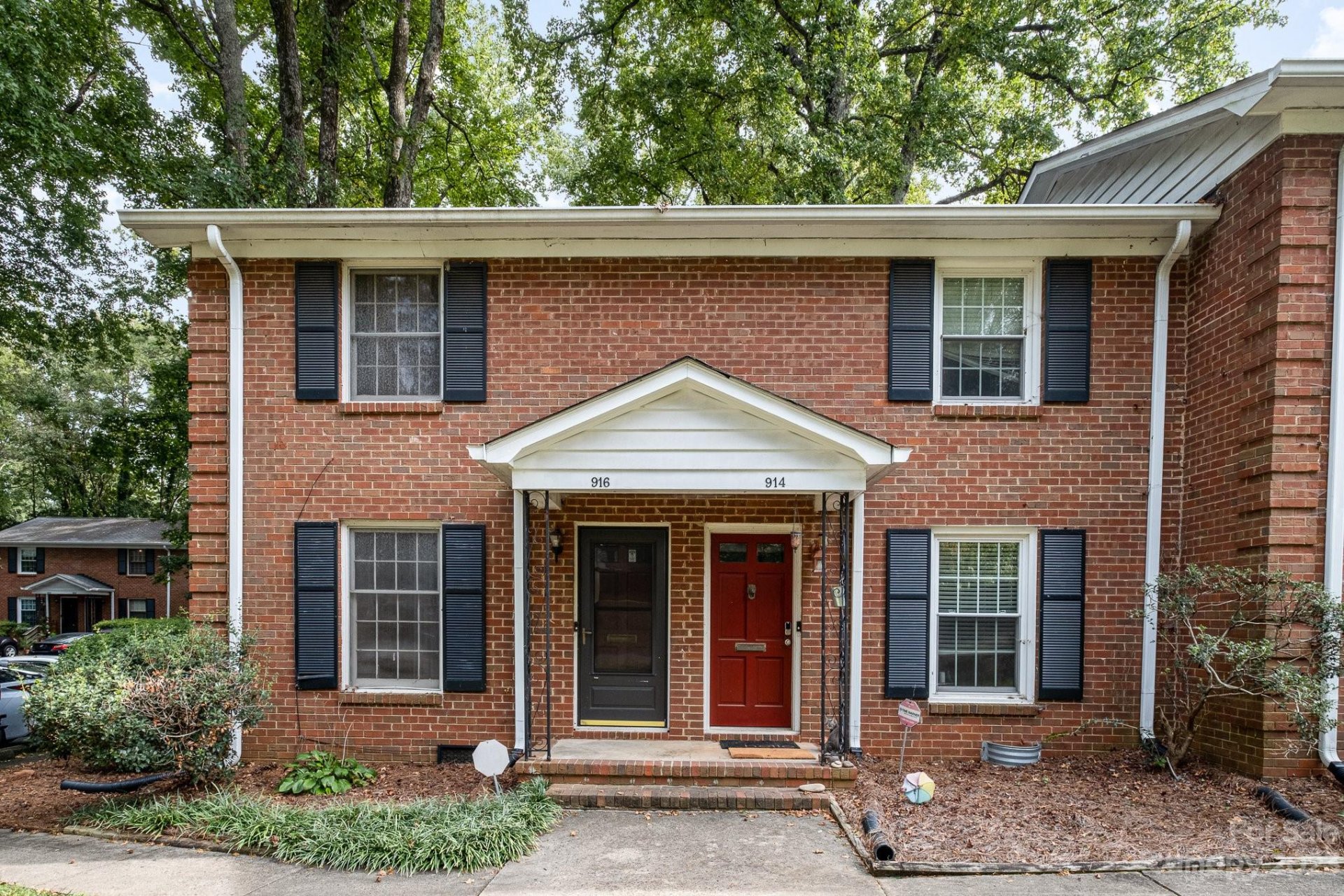 Property image 1 at 916 Hollywood Street, Charlotte, NC 28211