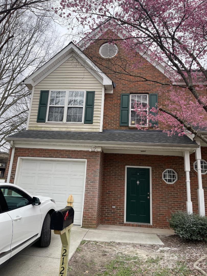 Property image 1 at 2121 Lennox Square Road, Charlotte, NC 28210