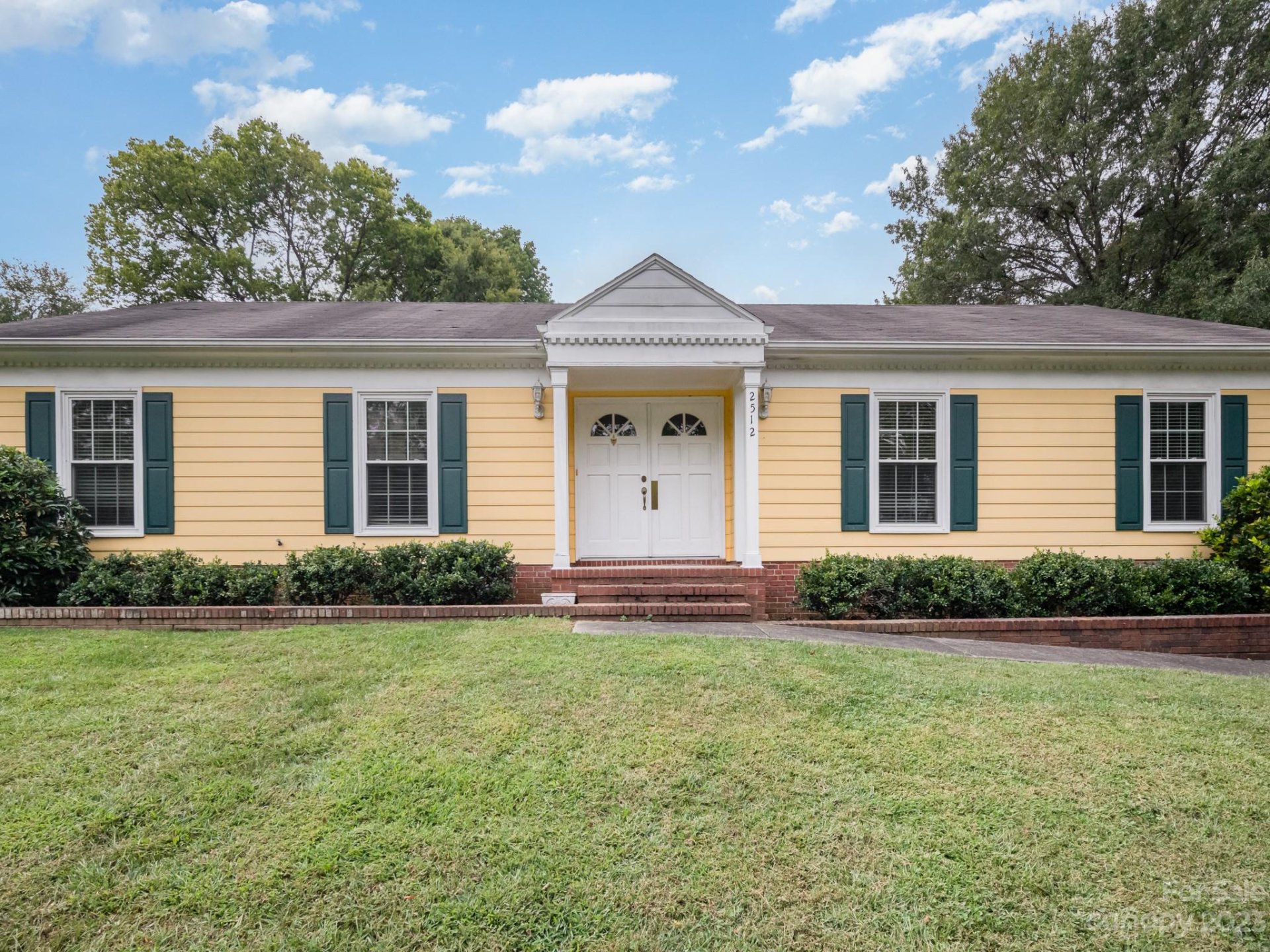 Property image 1 at 2512 Lytham Drive, Charlotte, NC 28210