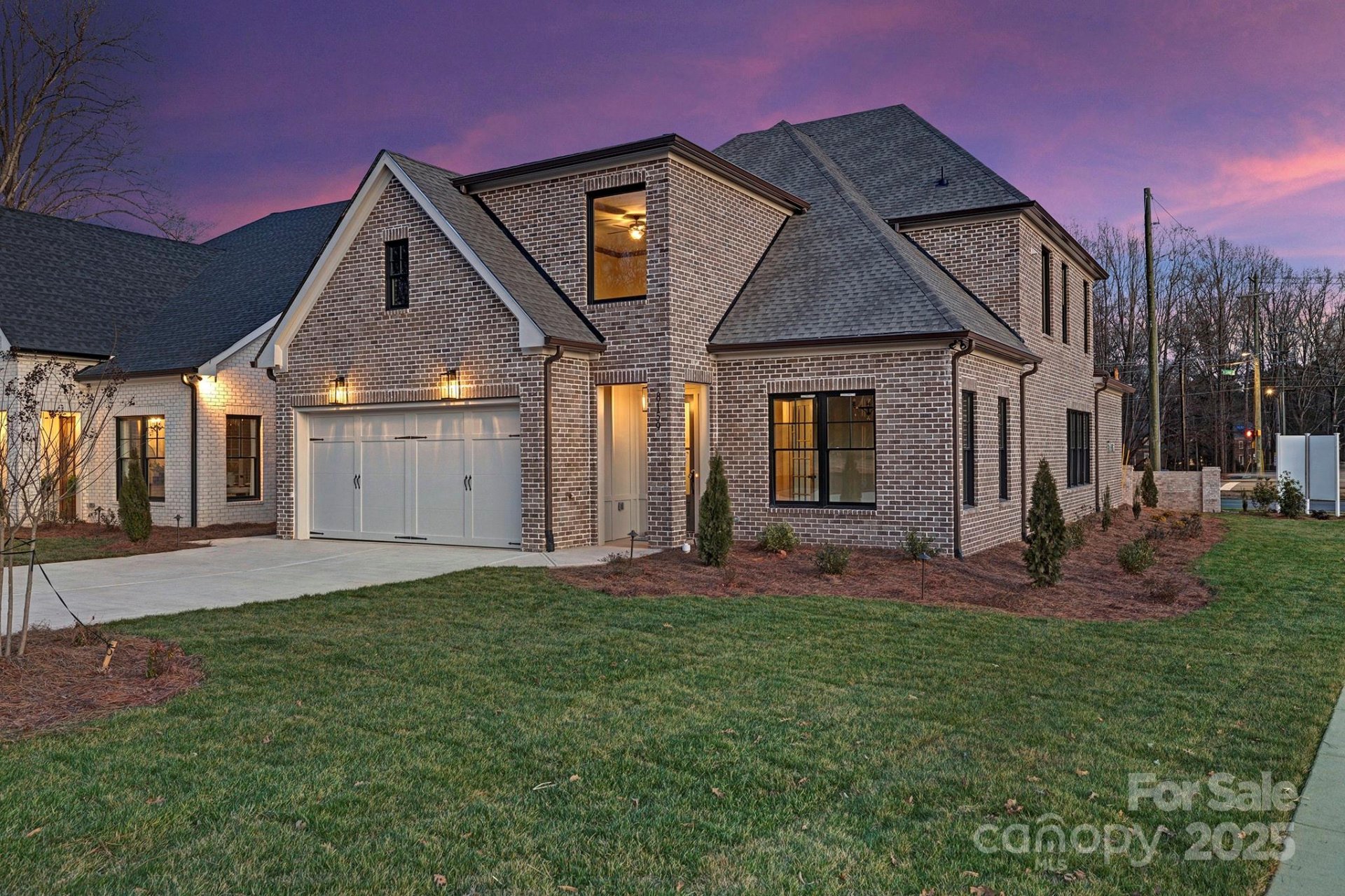 Property image 2 at 8159 Fairview Road, Charlotte, NC 28226