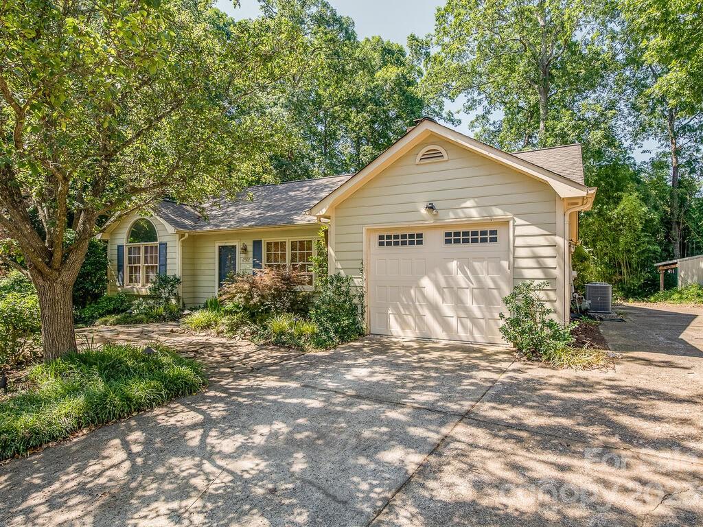 Property image 1 at 12502 Newstead Road, Huntersville, NC 28078