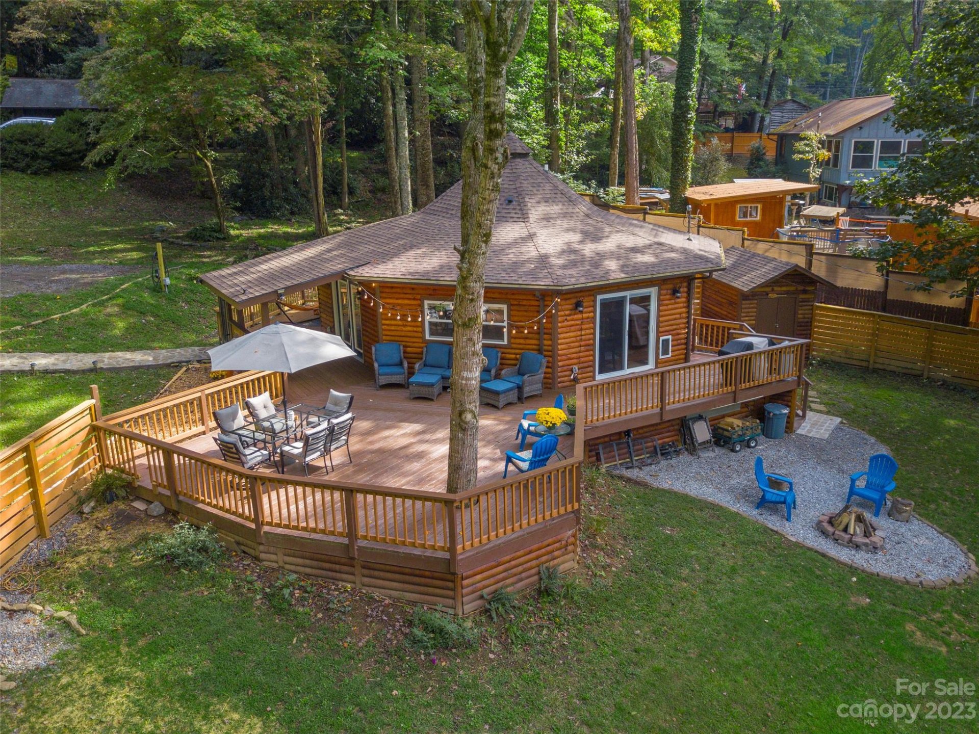 Property image 1 at 33 Phoenix Glen Drive, Maggie Valley, NC 28751