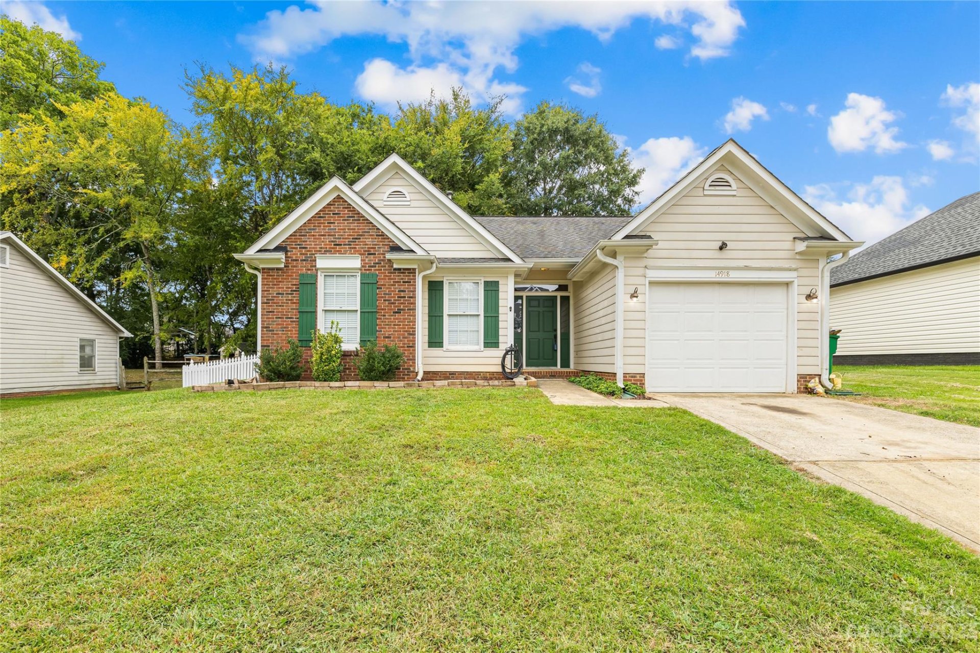 14918 Forest Mist Way