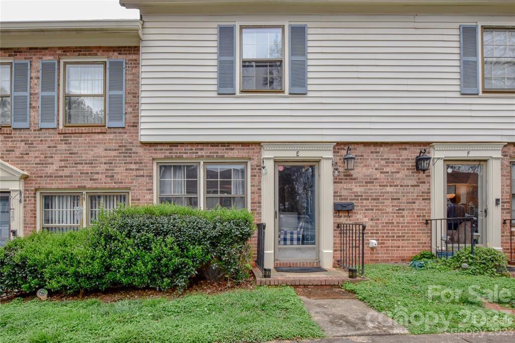 6436 Old Pineville Road