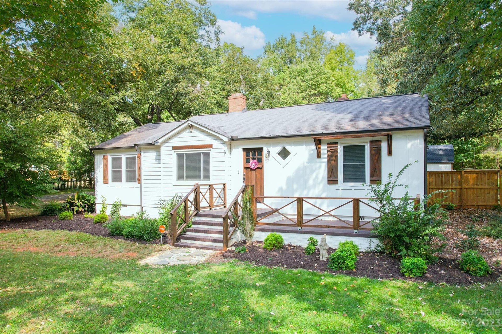 Property image 1 at 5600 Oak Drive, Charlotte, NC 28216