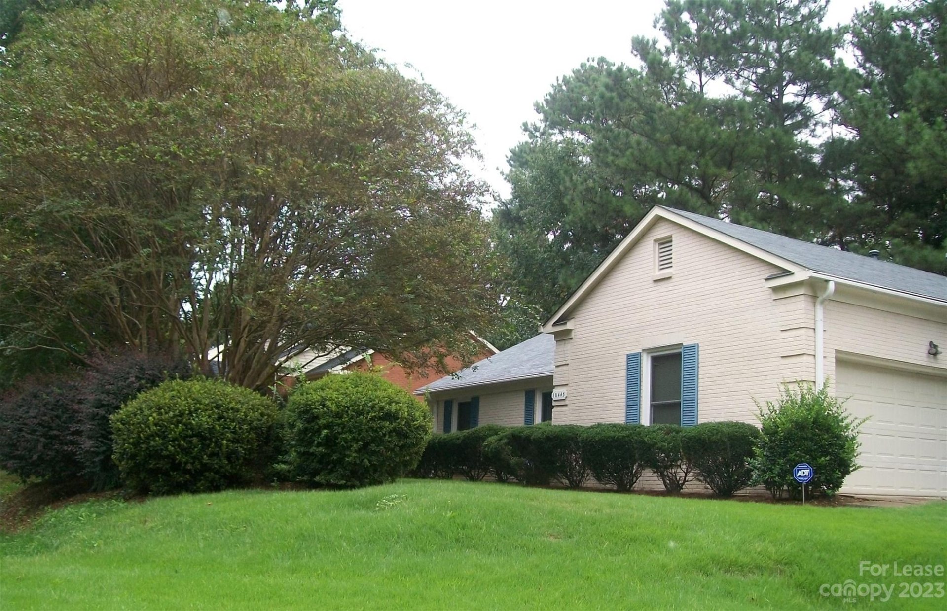 Property image 1 at 10443 Sardis Oaks Road, Charlotte, NC 28270