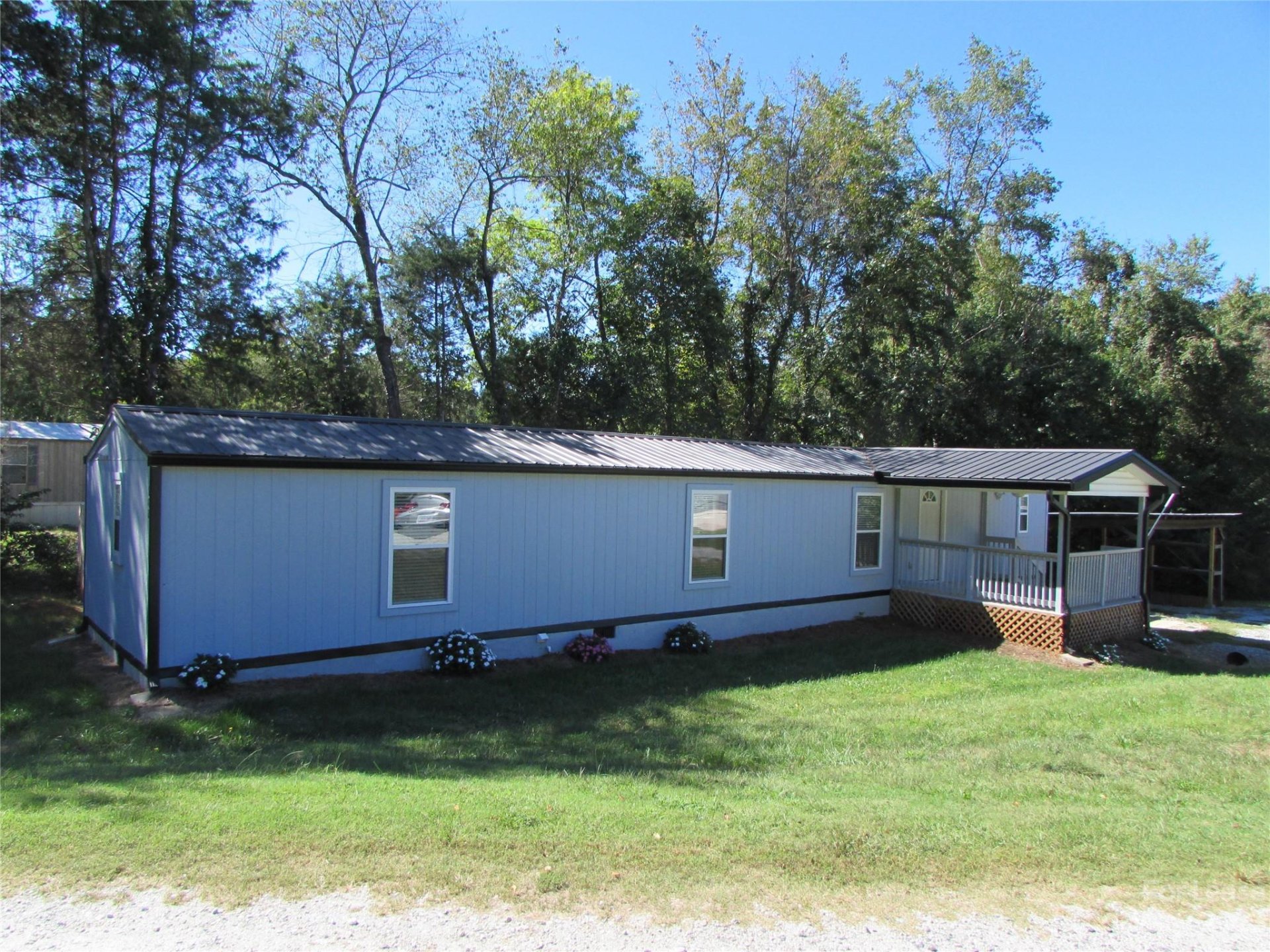 Property image 1 at 182 Dry Dock Loop, Mooresville, NC 28117