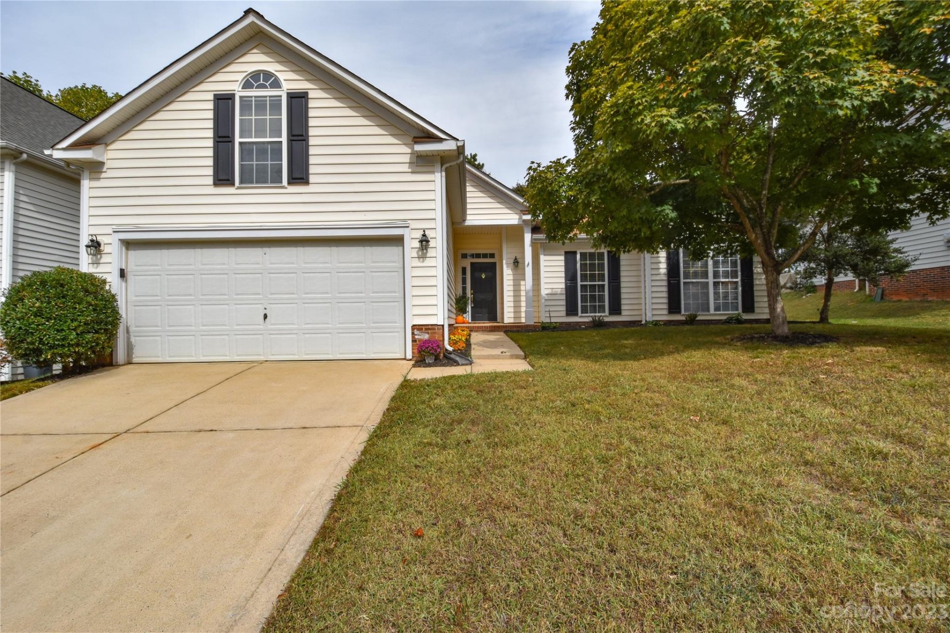 Property image 1 at 160 Walmsley Place, Mooresville, NC 28117