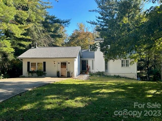 Property image 1 at 706 Browning Avenue, Hendersonville, NC 28791