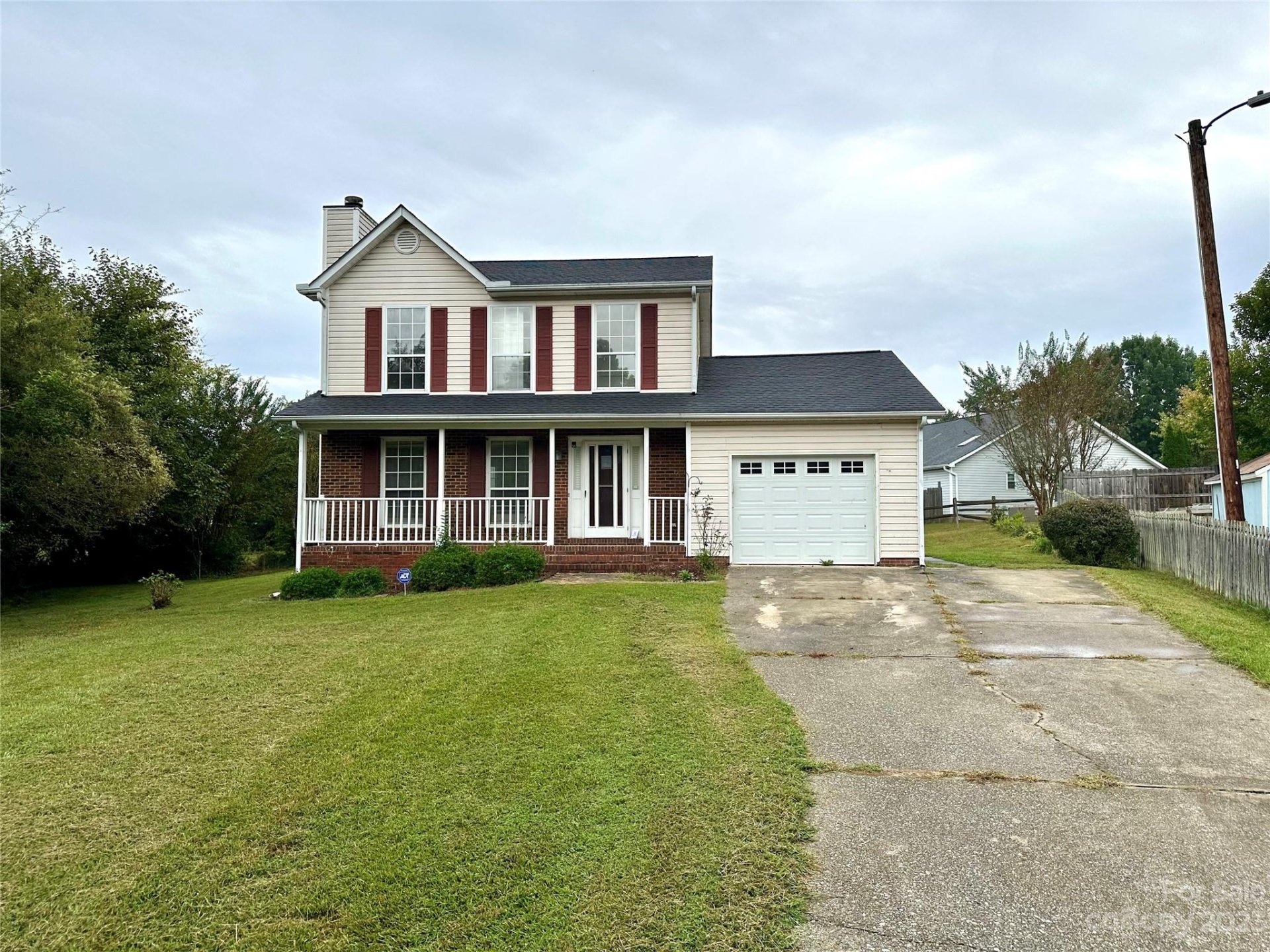 Property image 1 at 7403 Prindle Lake Drive, Charlotte, NC 28227