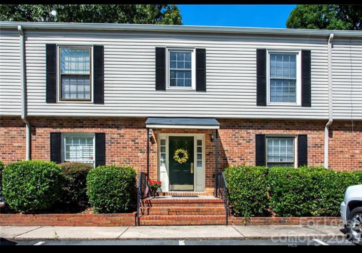 Property image 1 at 5927 Quail Hollow Road, Charlotte, NC 28210