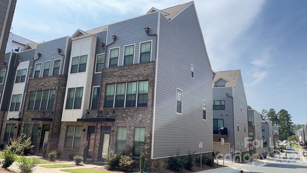 Property image 1 at 1302 Gleason Way, Charlotte, NC 28217