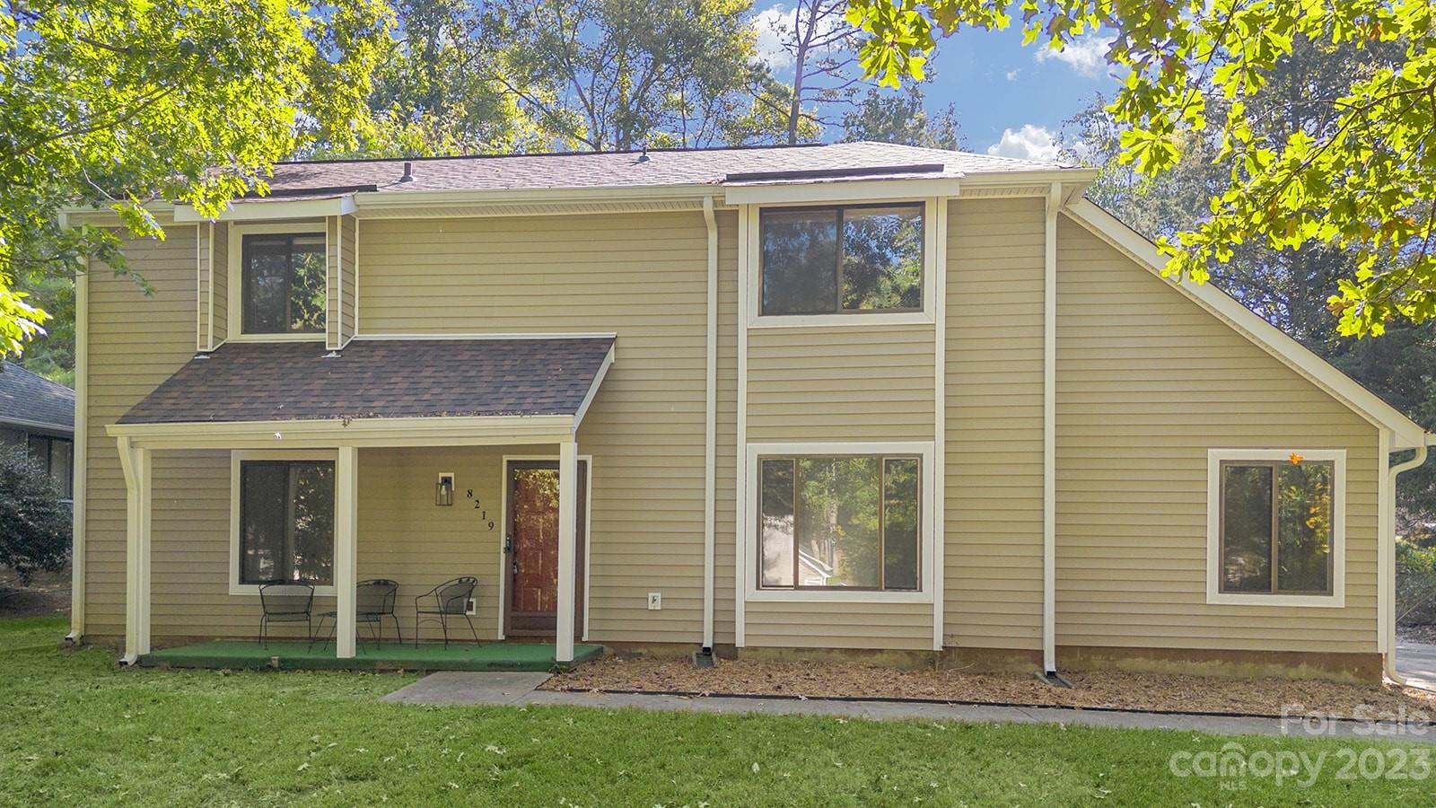 Property image 1 at 8219 Rittenhouse Circle, Charlotte, NC 28270