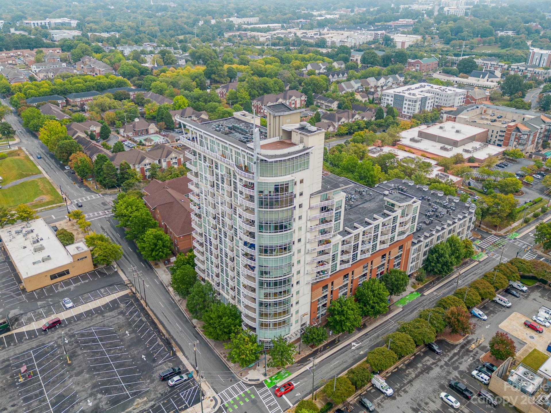 Property image 1 at 505 E 6th Street, Charlotte, NC 28202