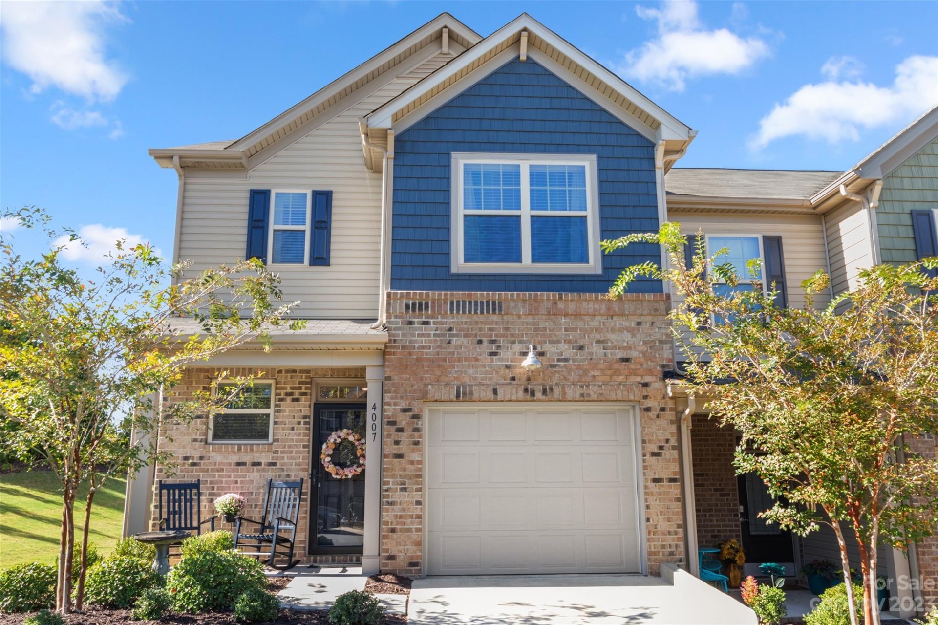 4007 Black Walnut Way