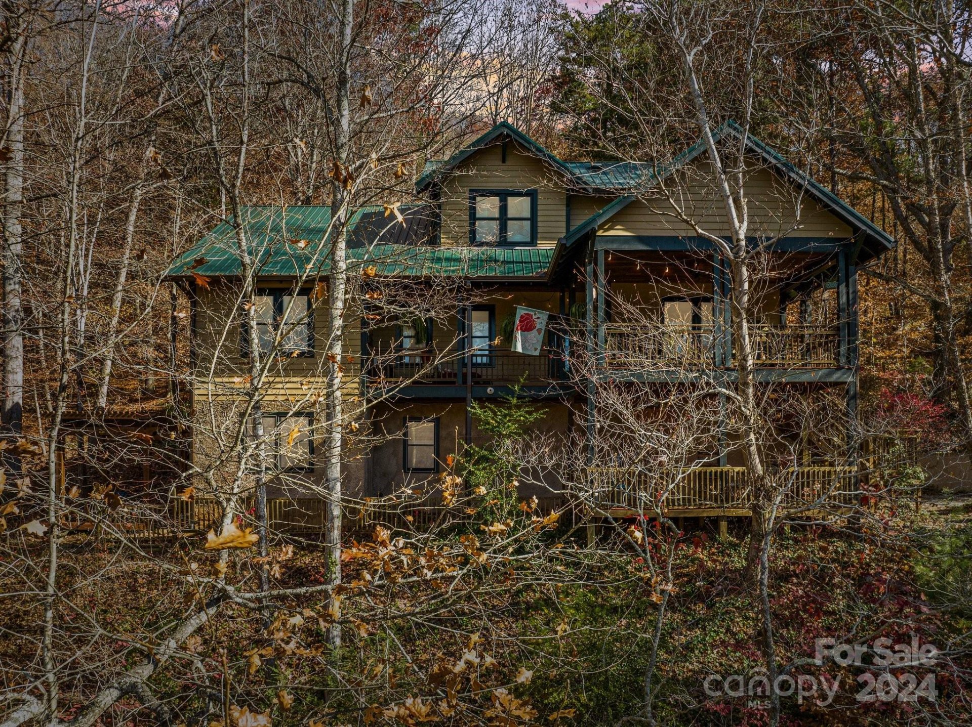 Property image 2 at 12 Hawk View Drive, Asheville, NC 28804