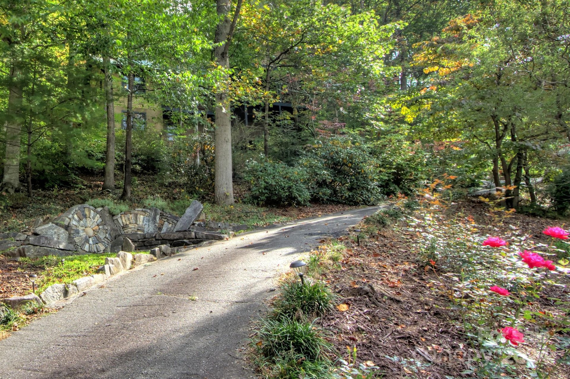 Property image 5 at 12 Hawk View Drive, Asheville, NC 28804
