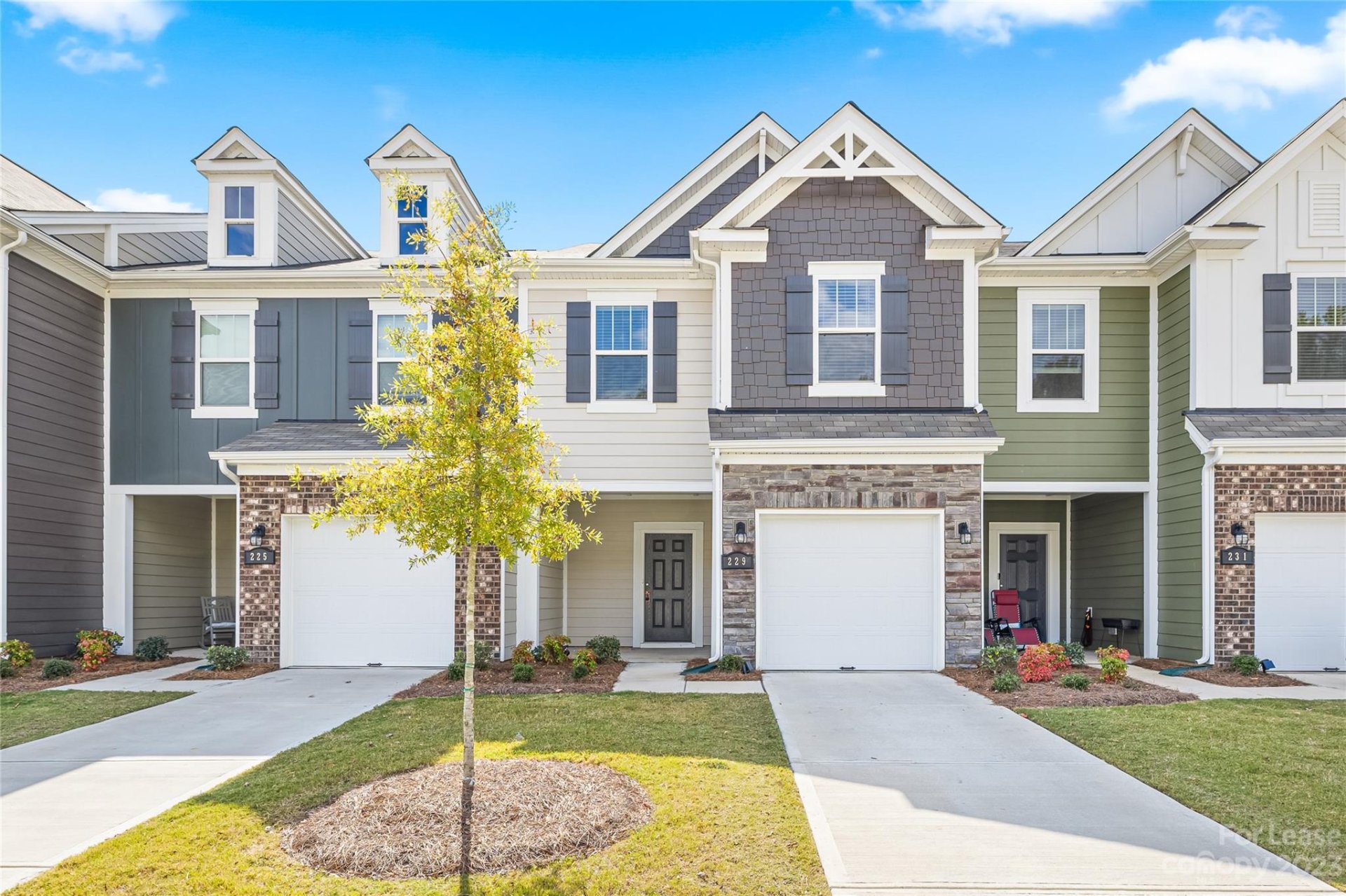 Property image 1 at 229 Quinn Road, Matthews, NC 28104