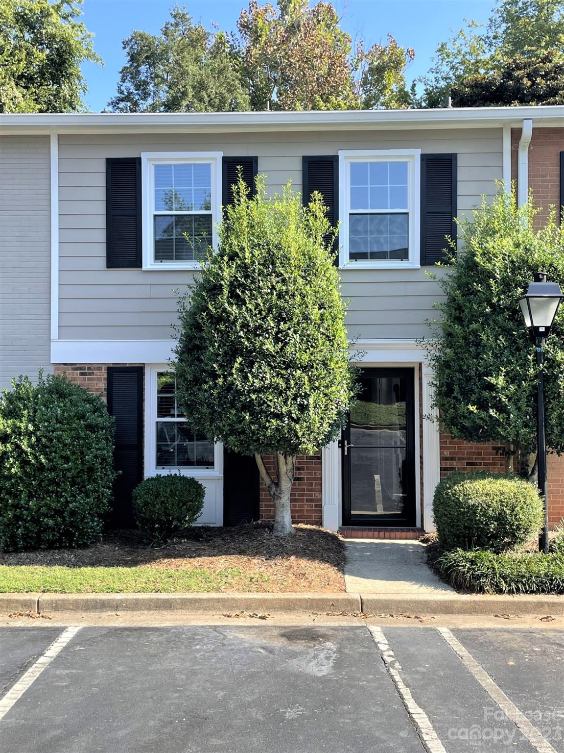 Property image 1 at 4607 Hedgemore Drive, Charlotte, NC 28209