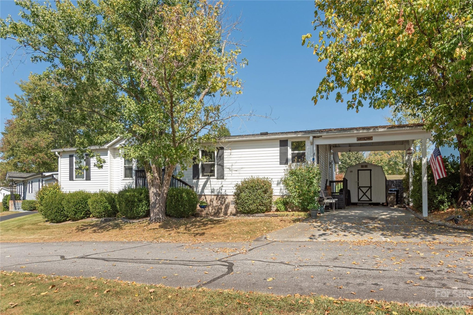 203 Cranbrook Circle