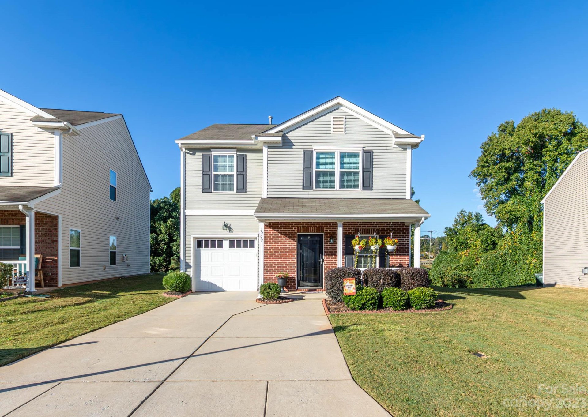 Property image 1 at 1069 Willow Wind Drive, Gastonia, NC 28054