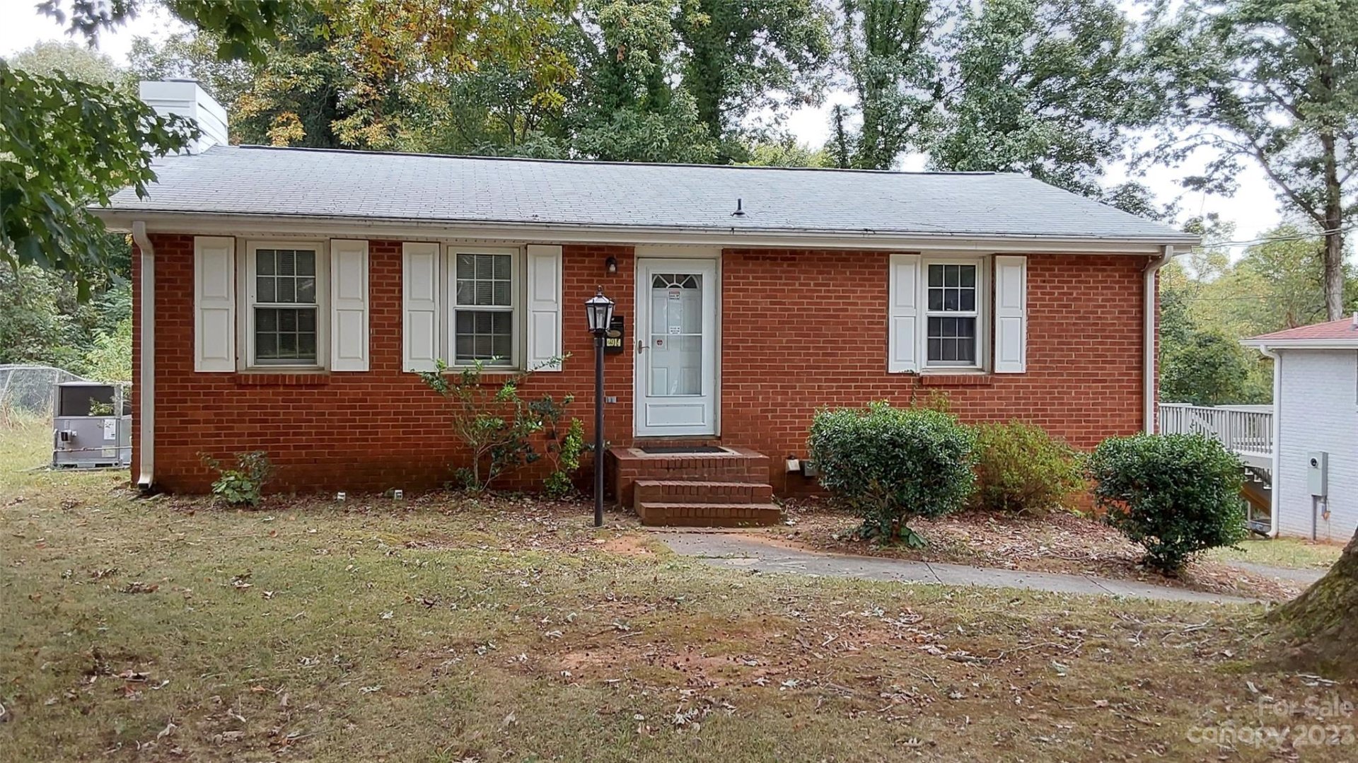 Property image 1 at 2914 Ravencroft Drive, Charlotte, NC 28208