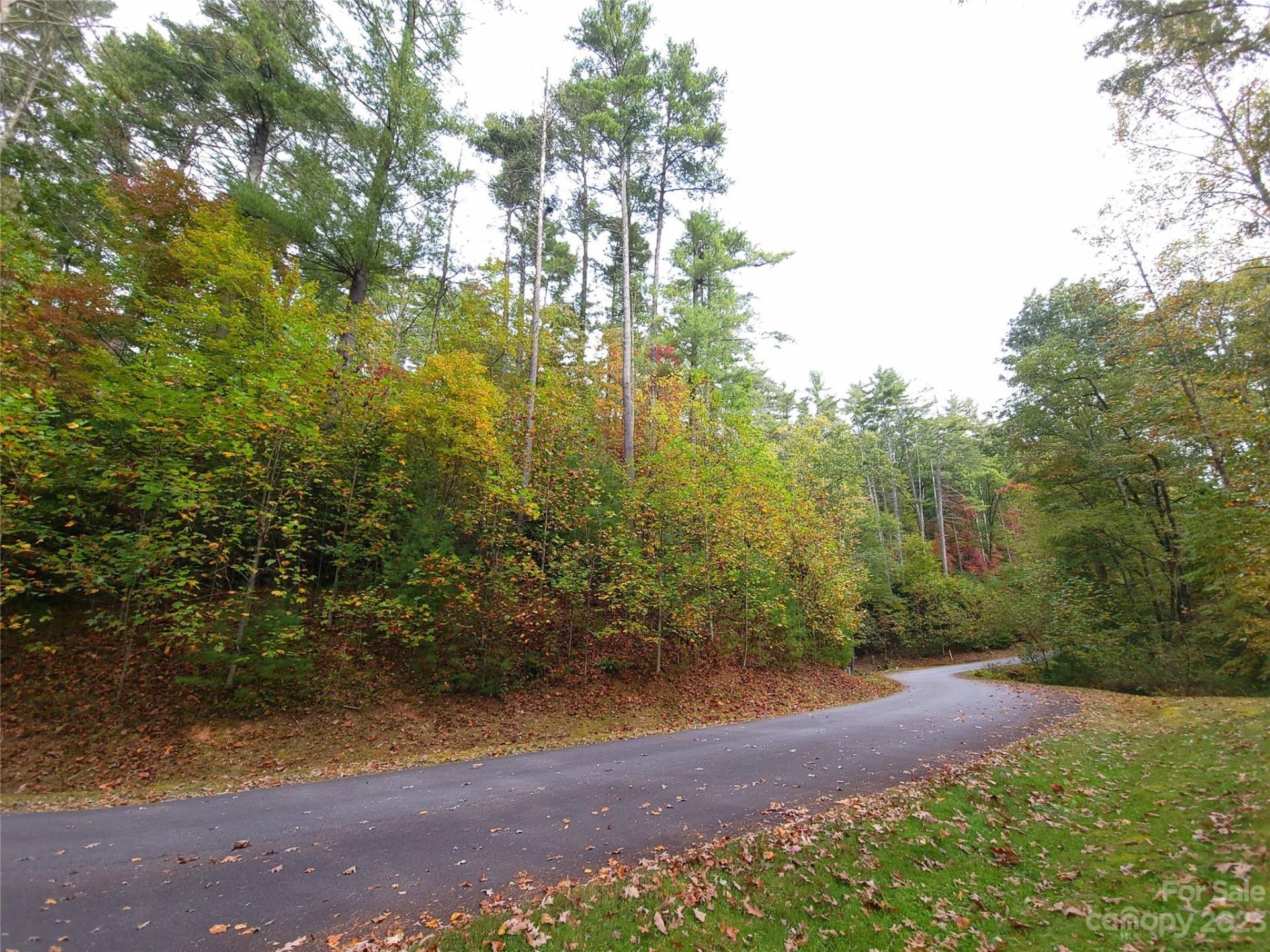 Property image 1 at 000 Rockbrook Overlook, Brevard, NC 28712