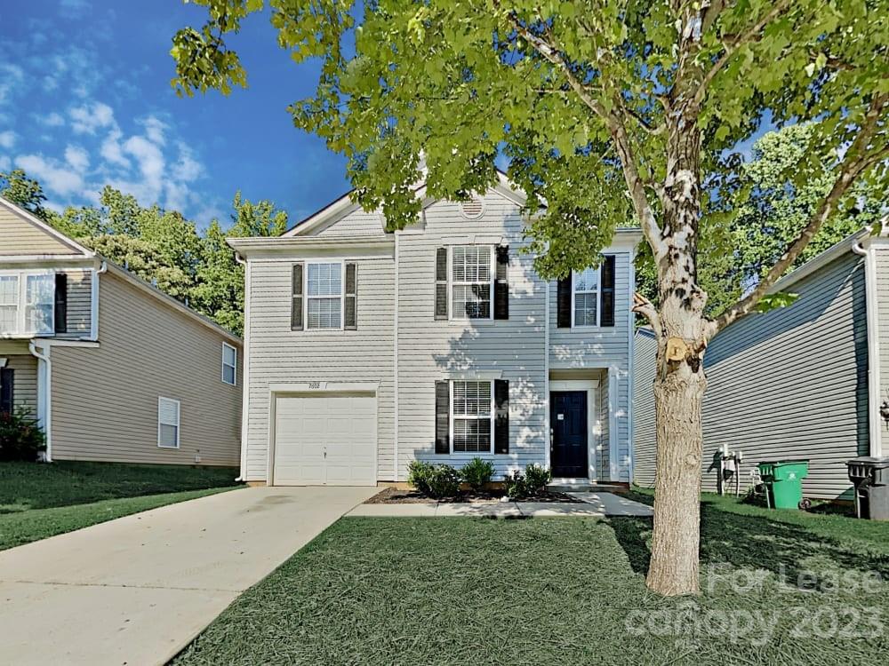 Property image 1 at 7602 Eben Drive, Charlotte, NC 28269