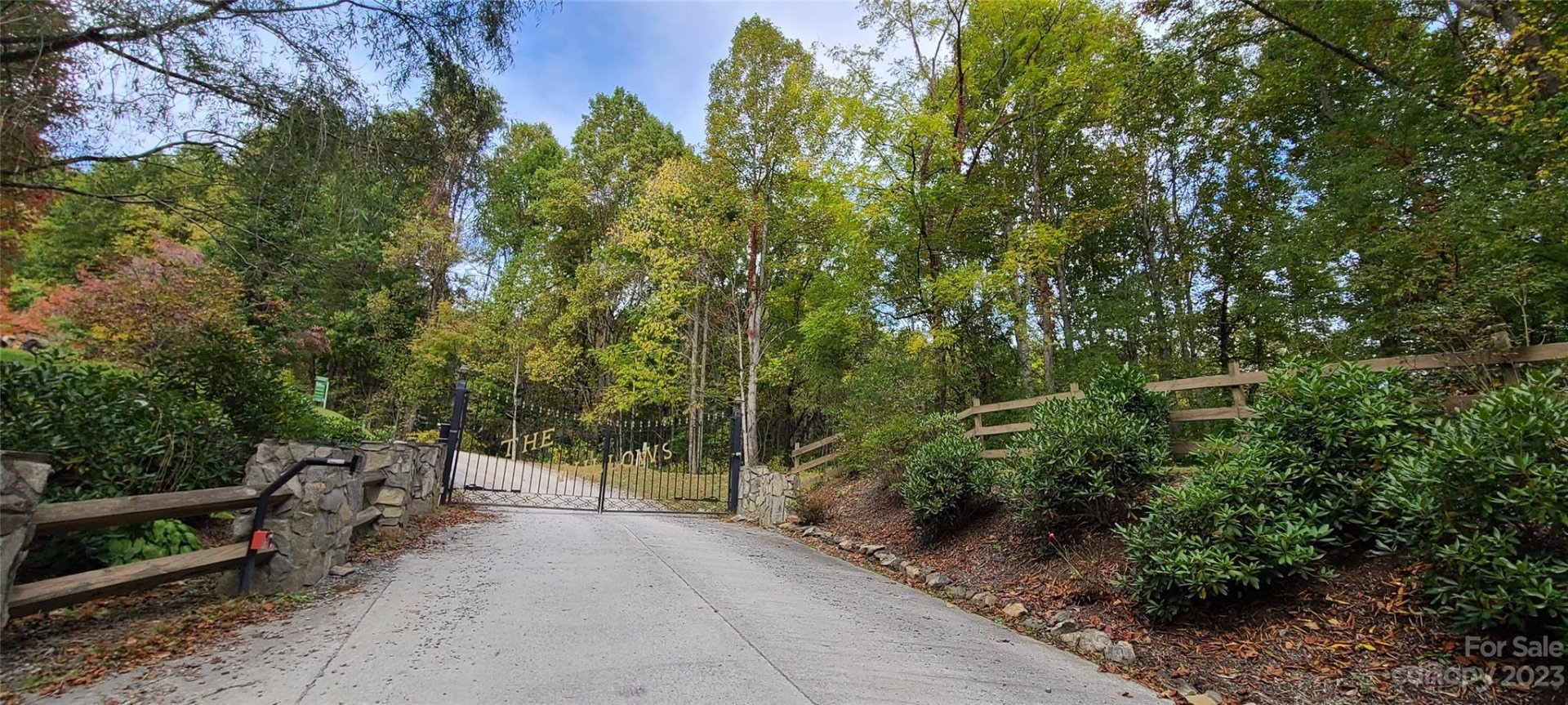 Property at 51 Wolverine Court, Waynesville, NC 28785