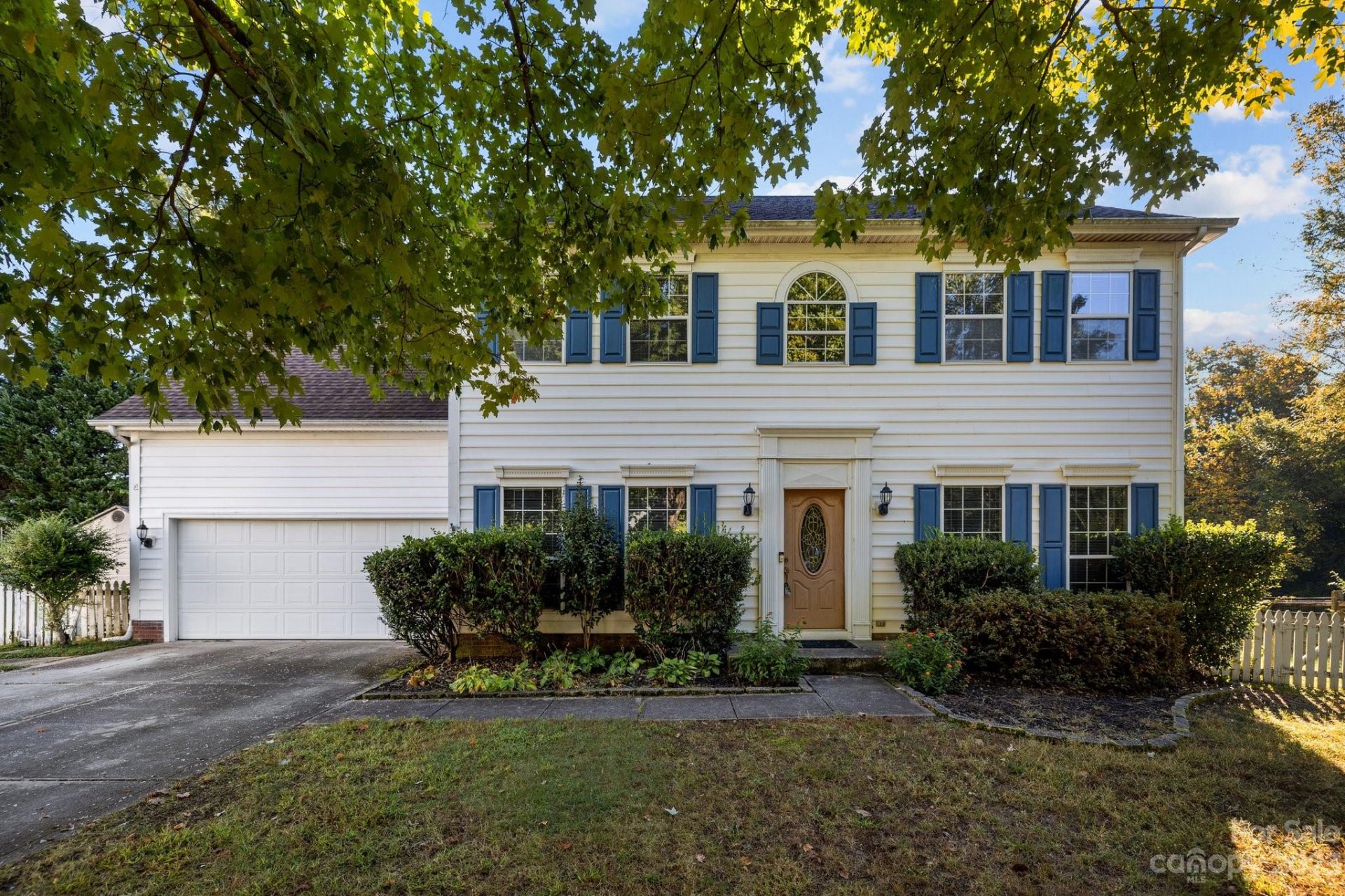 Property image 1 at 12105 Acadia Lane, Matthews, NC 28105